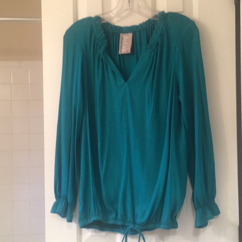 Beautiful jade silk top with draw string bottom